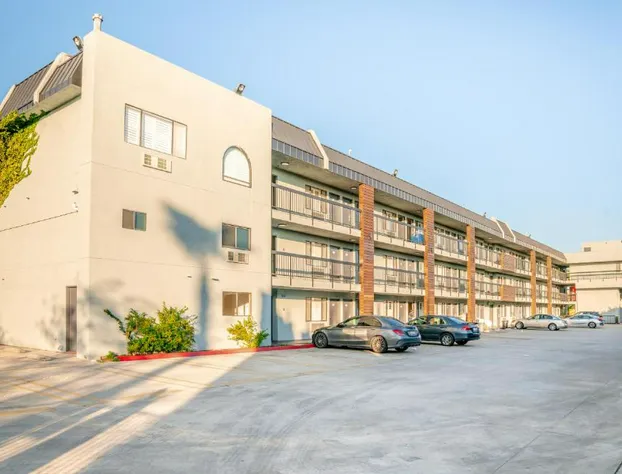 Gateway Inn Gardena hotel detail image 2