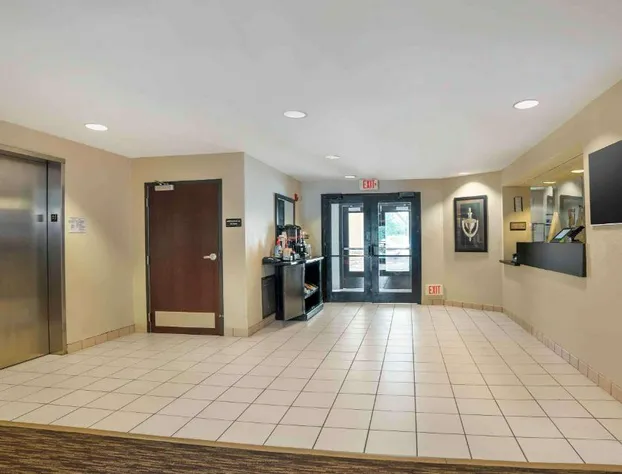 Extended Stay America Select Suites New Orleans Airport hotel detail image 4