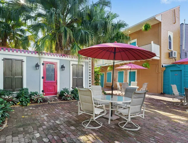 New Orleans Guest House hotel detail image 4