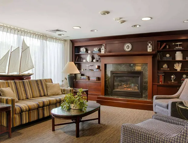 Ramada by Wyndham Boston hotel detail image 3