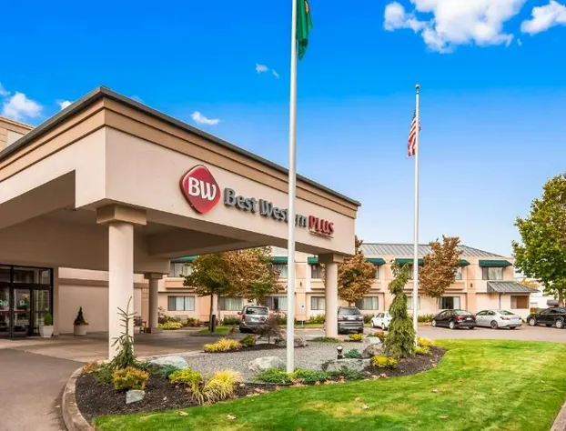 Best Western Plus Edmonds Harbor Inn hotel detail image 2