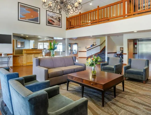 Best Western Plus Edmonds Harbor Inn hotel detail image 4