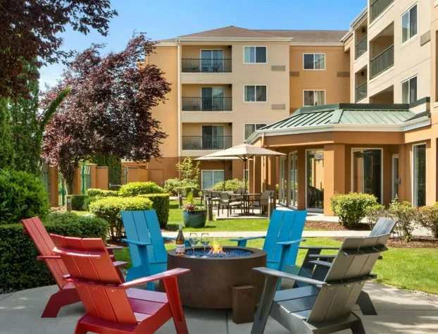 Courtyard by Marriott North Seattle/Lynnwood hotel detail image 1