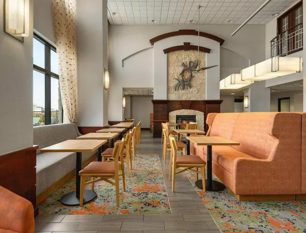 Hampton Inn & Suites San Marcos hotel detail image 4