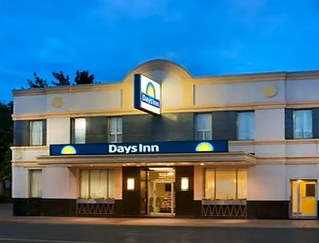Days Inn by Wyndham Toronto East Beaches hotel detail image 2