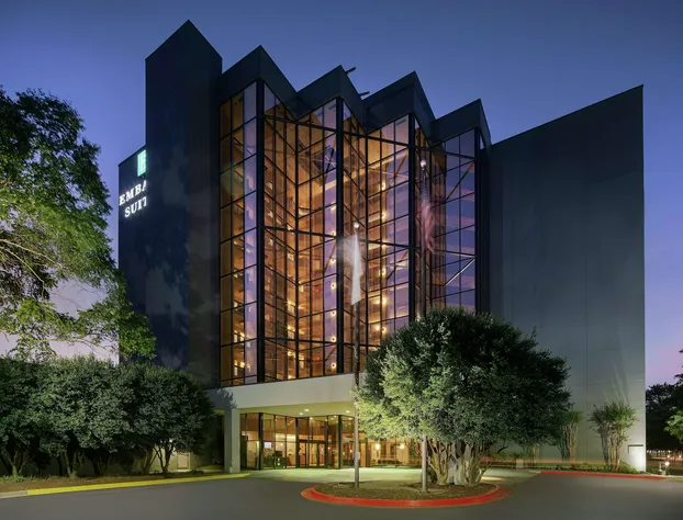 Embassy Suites by Hilton Atlanta Perimeter Center hotel detail image 1