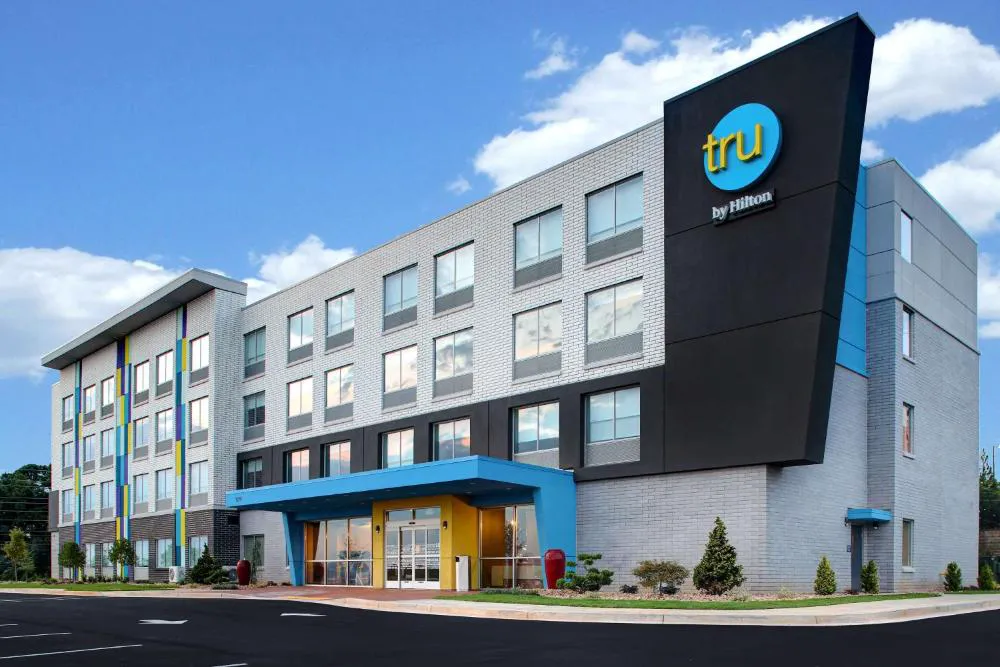 Tru by Hilton Lithia Springs, GA hotel hero