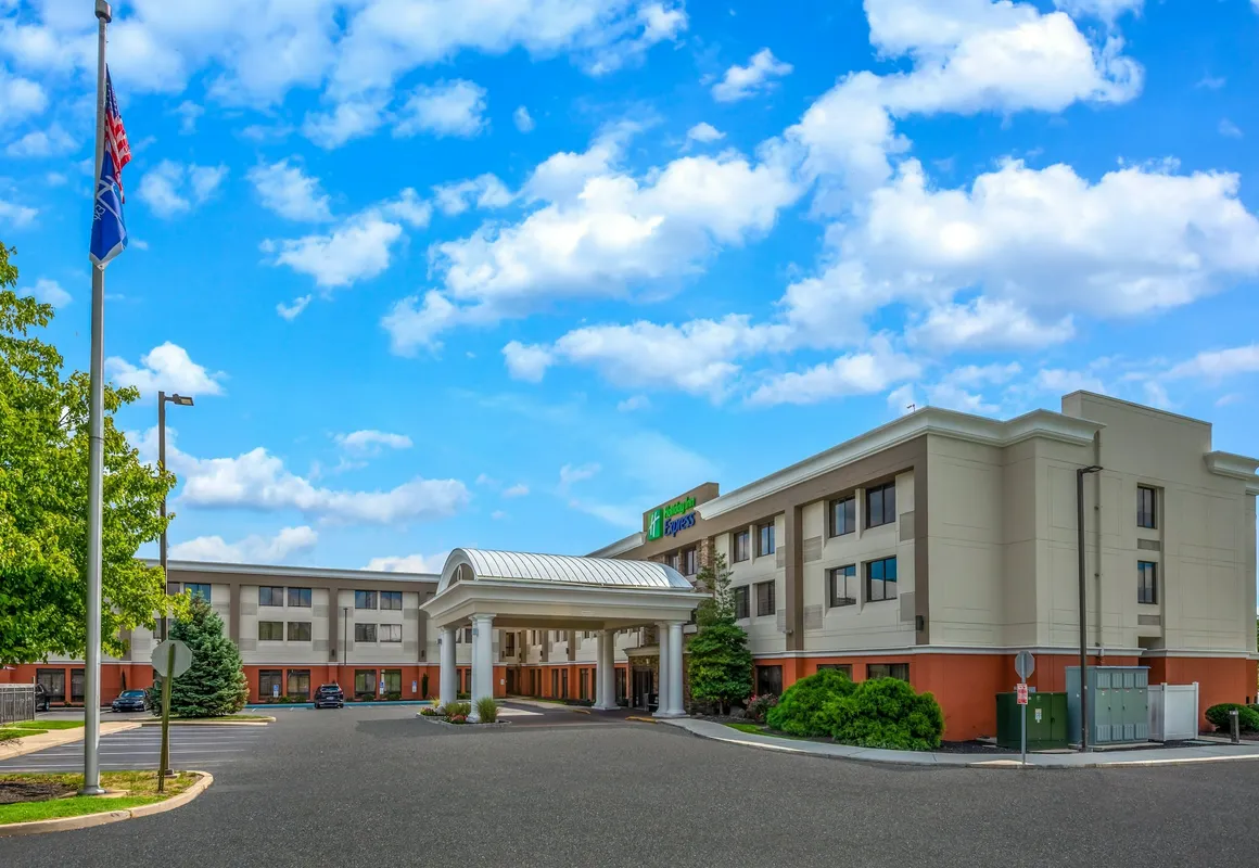 Holiday Inn Express Philadelphia NE - Bensalem by IHG hotel hero