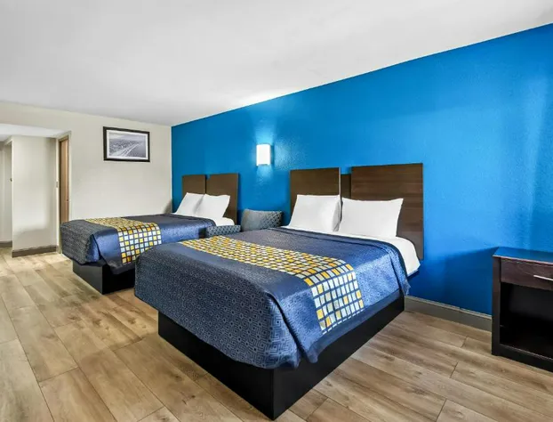 Red Carpet Inn and Suites hotel detail image 2