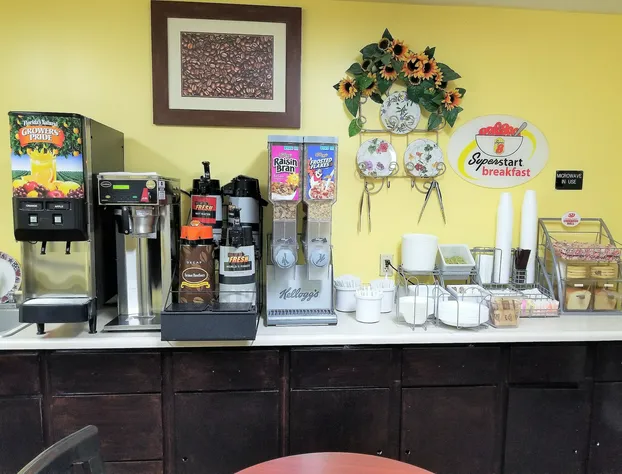 Royal Inn hotel detail image 3