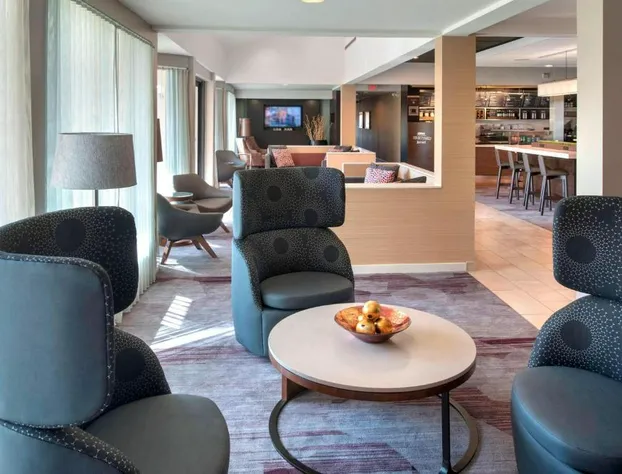 Courtyard by Marriott Mt. Laurel hotel detail image 3