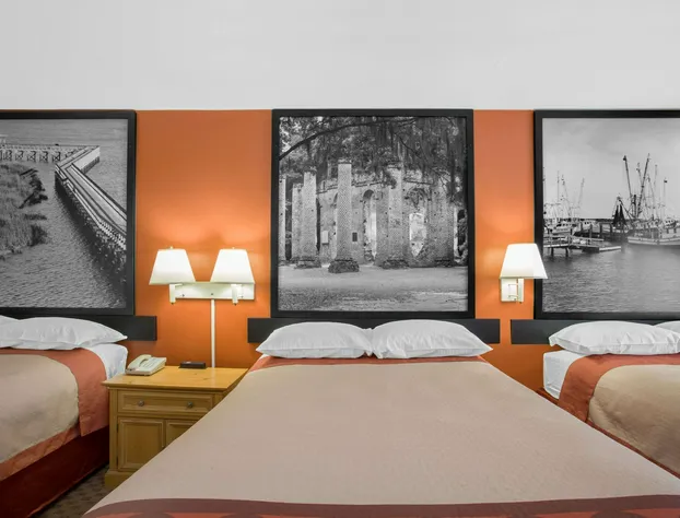 Super 8 by Wyndham Port Royal/Beaufort hotel detail image 4