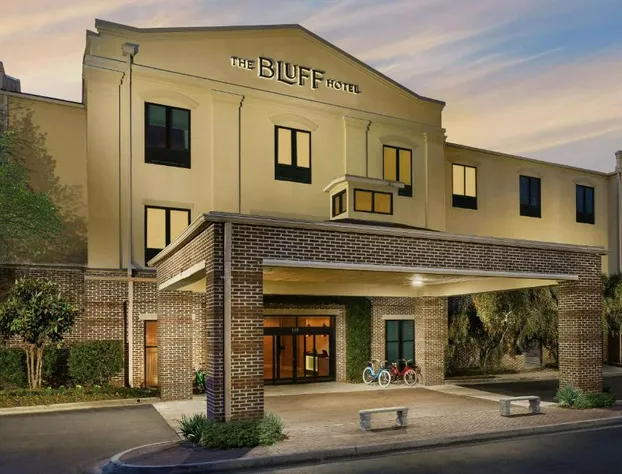 The Bluff Savannah Historic District, Tapestry by Hilton hotel detail image 1