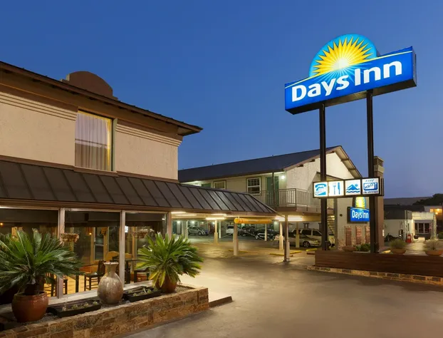 Days Inn By Wyndham Austin/University/Downtown hotel detail image 2