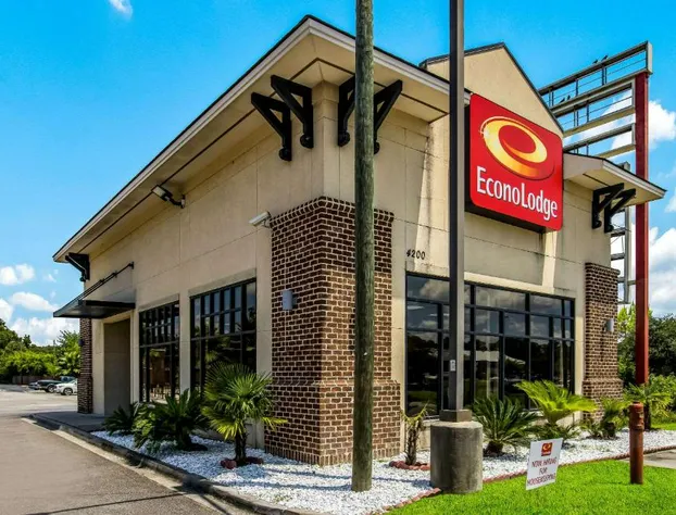 Econo Lodge hotel detail image 1