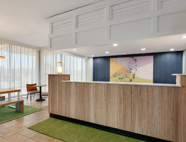 Spark by Hilton Ormond Beach Oceanfront hotel detail image 4