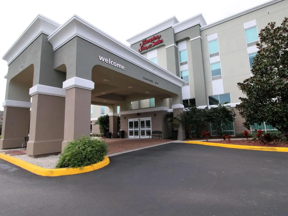 Hampton Inn & Suites Palm Coast hotel hero