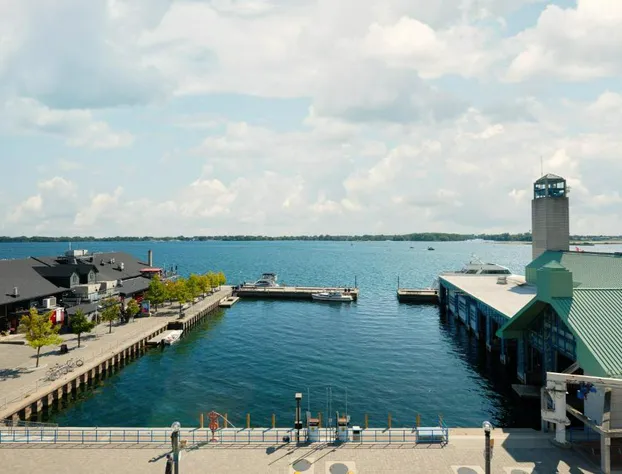 Radisson Blu Toronto Downtown hotel detail image 2