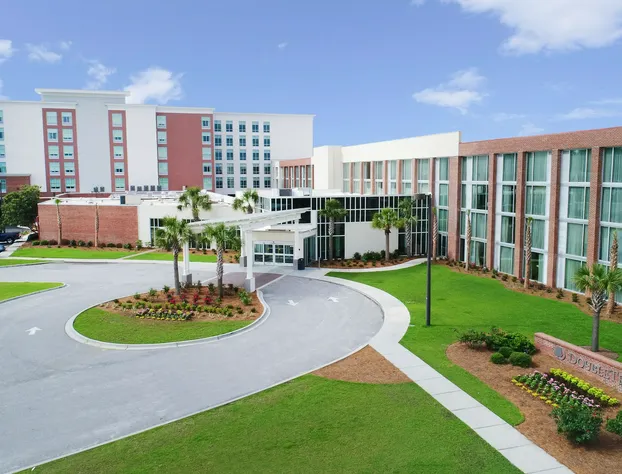 DoubleTree by Hilton Hotel & Suites Charleston Airport hotel detail image 2