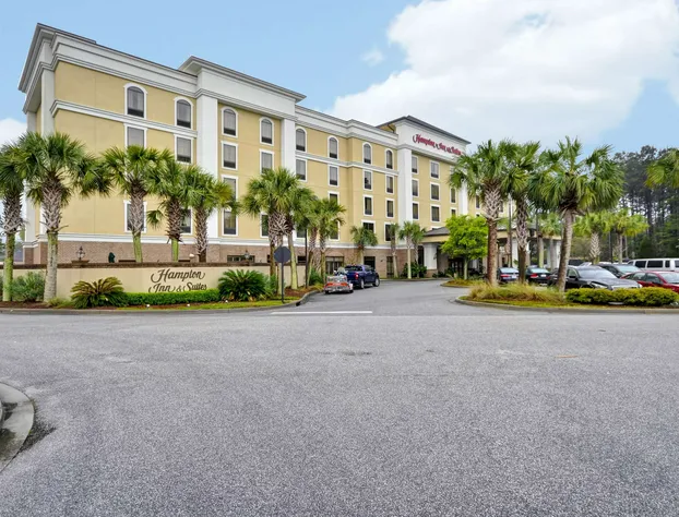 Hampton Inn & Suites North Charleston-University Blvd hotel detail image 1
