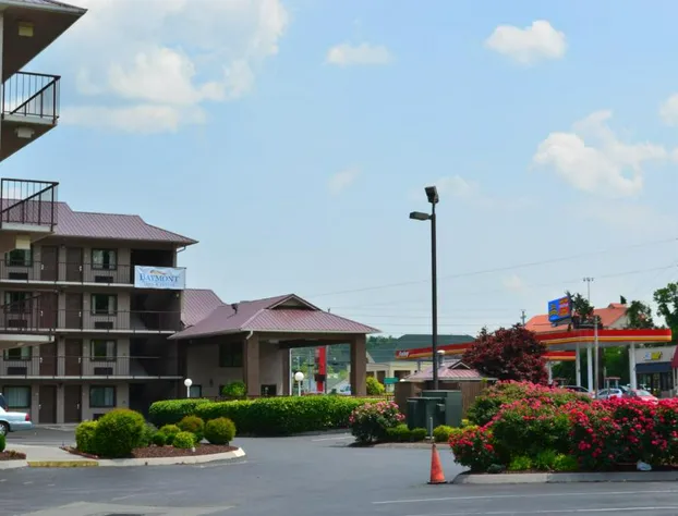 Baymont by Wyndham Pigeon Forge near Island Drive hotel detail image 3