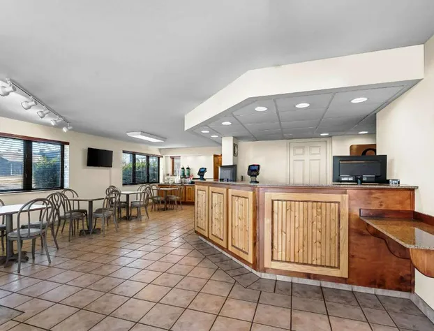 Quality Inn And Suites Dollywood hotel detail image 4