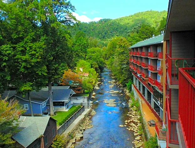 Baymont by Wyndham Gatlinburg On The River hotel detail image 1