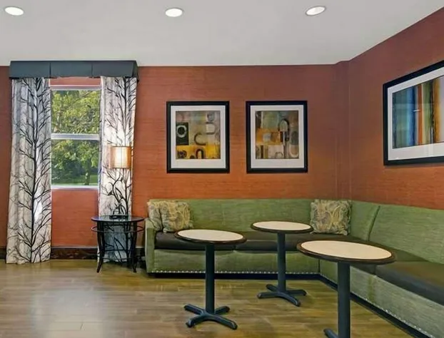 Inn on the Parkway hotel detail image 3