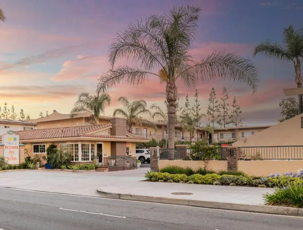 Anaheim Islander Inn and Suites hotel detail image 2