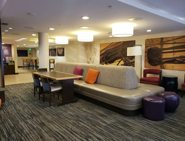 Home2 Suites By Hilton Baltimore Downtown hotel detail image 2