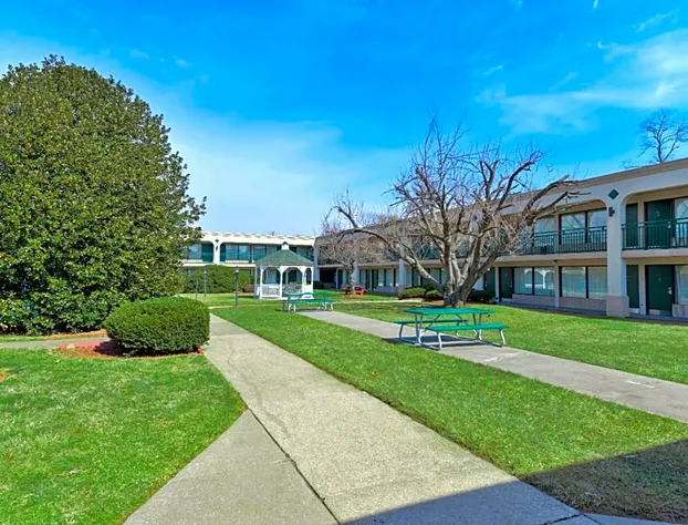 Ramada by Wyndham Pikesville/Baltimore North hotel detail image 2