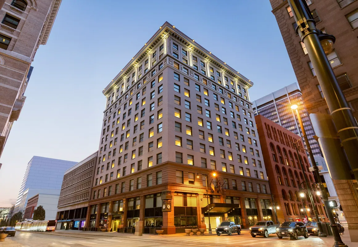 Magnolia Hotel Denver, A Tribute Portfolio Hotel hotel hero