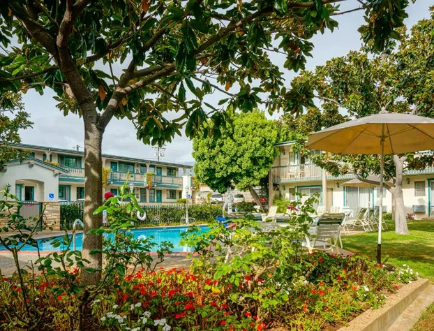 Best Western Plus Santa Barbara hotel detail image 2