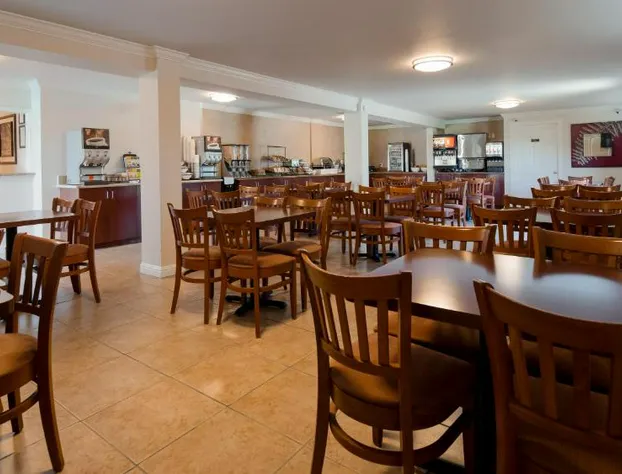 Lompoc Valley Inn and Suites hotel detail image 2