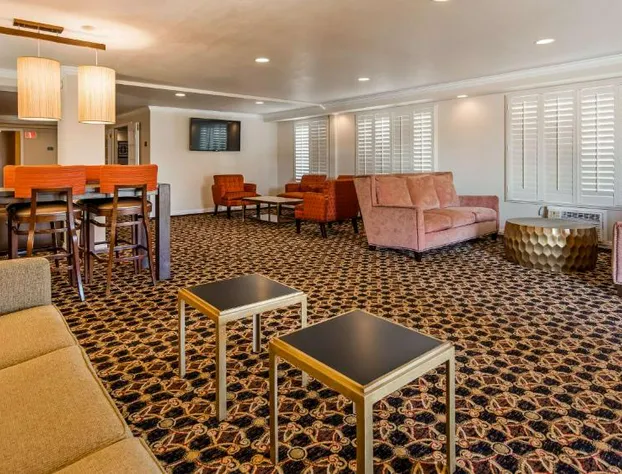 Lompoc Valley Inn and Suites hotel detail image 3