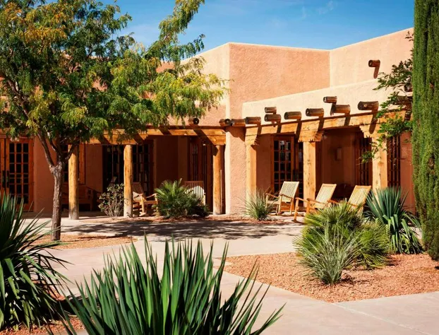 Courtyard by Marriott Lake Powell hotel detail image 3