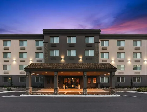 Comfort Inn & Suites Vancouver Downtown City Center hotel detail image 1