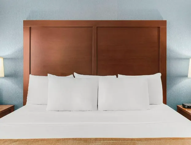 Comfort Inn & Suites Vancouver Downtown City Center hotel detail image 4