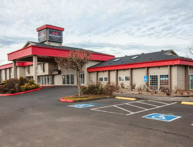 Bridgeway Inn & Suites Portland Airport hotel detail image 1