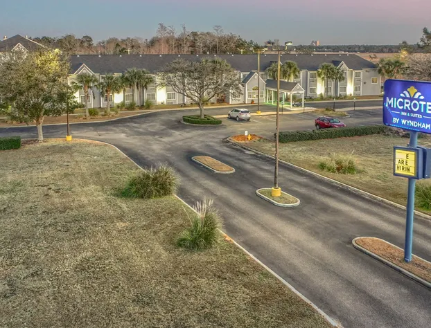 Microtel Inn & Suites by Wyndham Gulf Shores hotel detail image 3