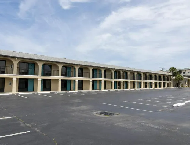 Ocean Breeze Inn hotel detail image 3