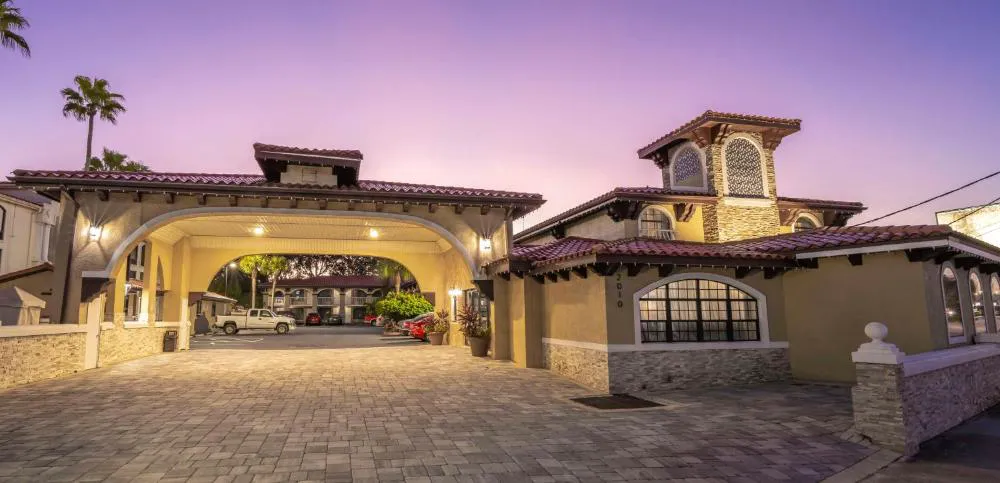 Best Western Historical Inn hotel hero