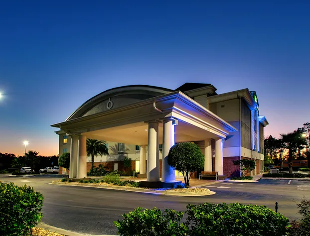 Holiday Inn Express Hotel Jacksonville North - Fernandina by IHG hotel detail image 2