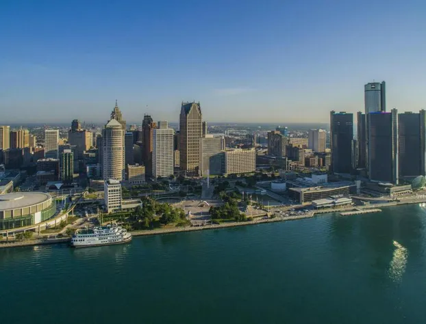 Detroit Marriott at the Renaissance Center hotel detail image 1