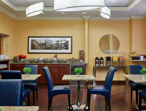 Renaissance Charlotte SouthPark hotel detail image 3