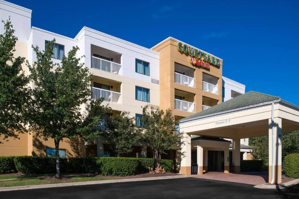Courtyard by Marriott Charlotte Gastonia hotel hero