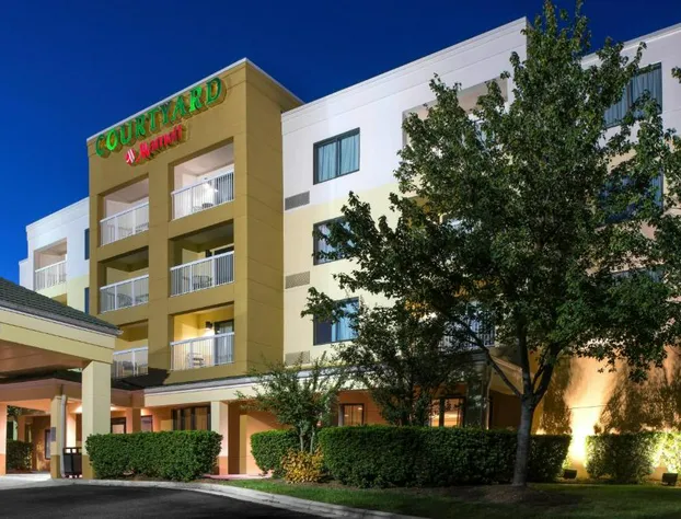 Courtyard by Marriott Charlotte Gastonia hotel detail image 1