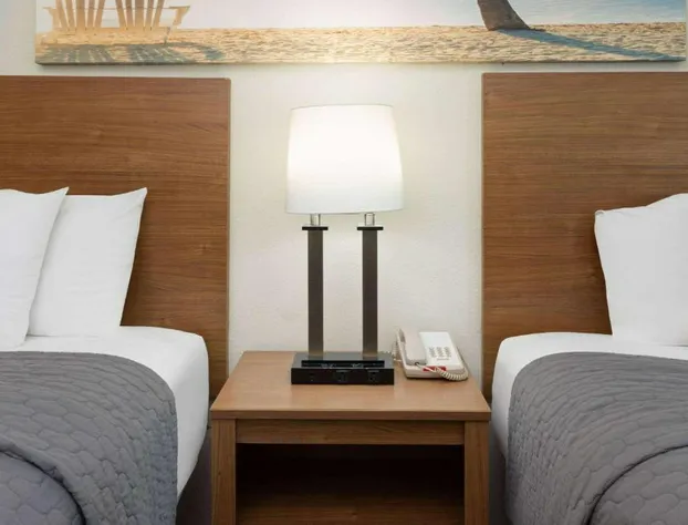 Days Inn by Wyndham Biloxi Beach hotel detail image 2