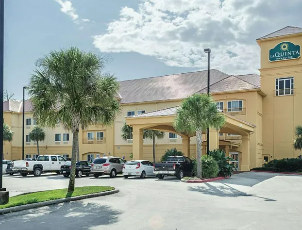 La Quinta Inn & Suites by Wyndham Biloxi hotel detail image 1