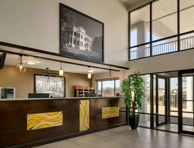 Super 8 by Wyndham Ocean Springs Biloxi hotel detail image 4